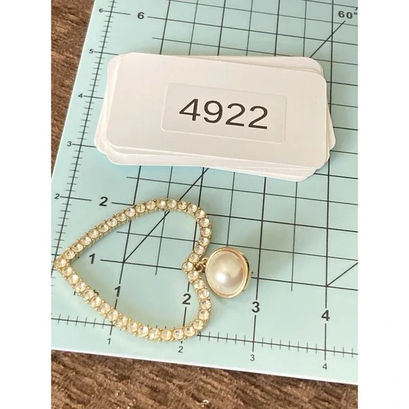 Sugarfix Heart Drop Earrings Faux Pearl Rhinestone Gold Tone Statement Dangle - Picture 7 of 7